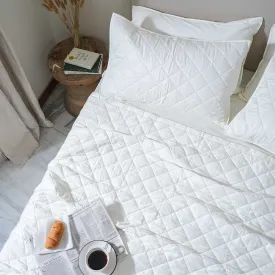 Cotton Bedcover with 2 Pillow Covers | Diamond Pattern | White