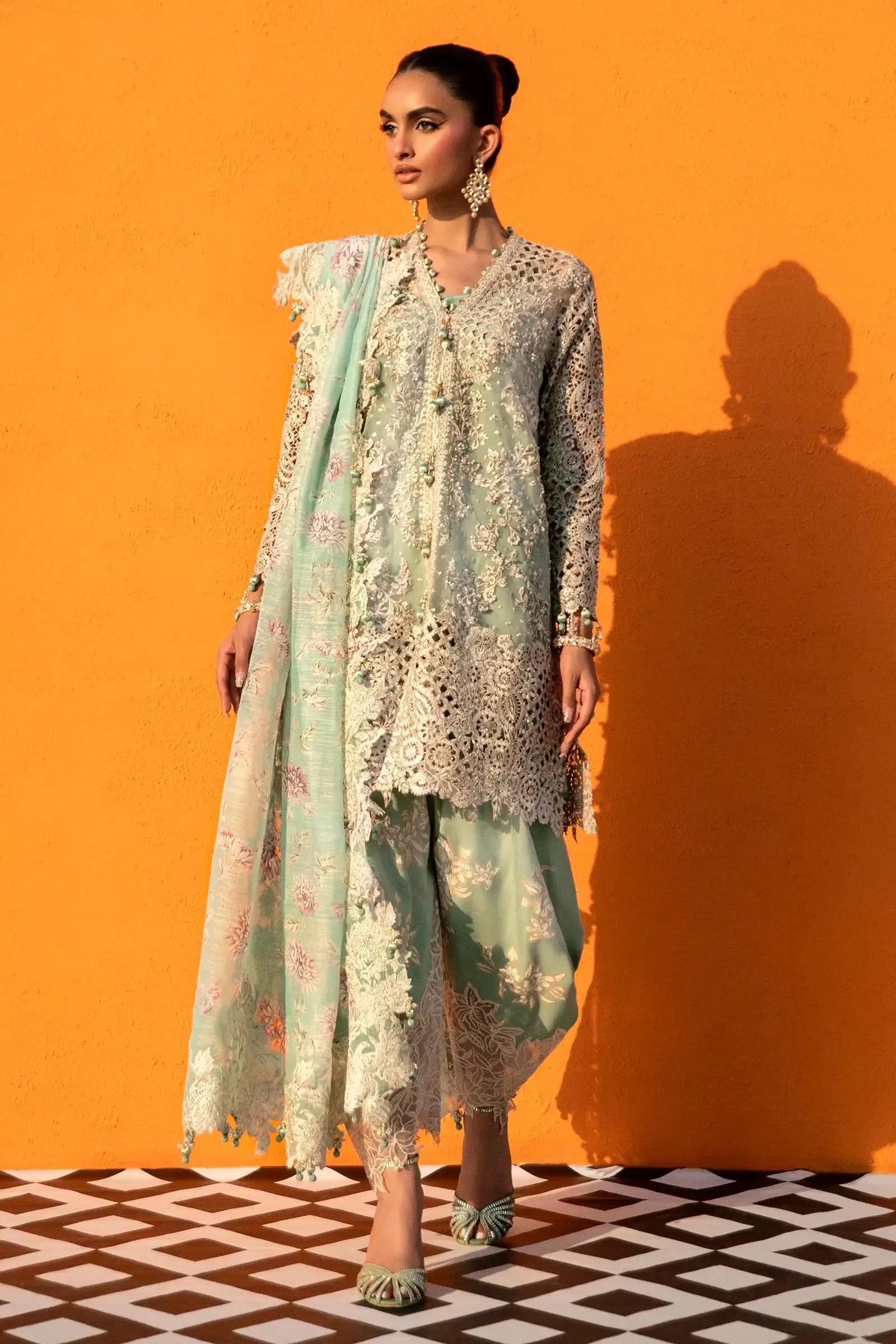 Nura Festive Vol I '24 - N241-007-3Cv