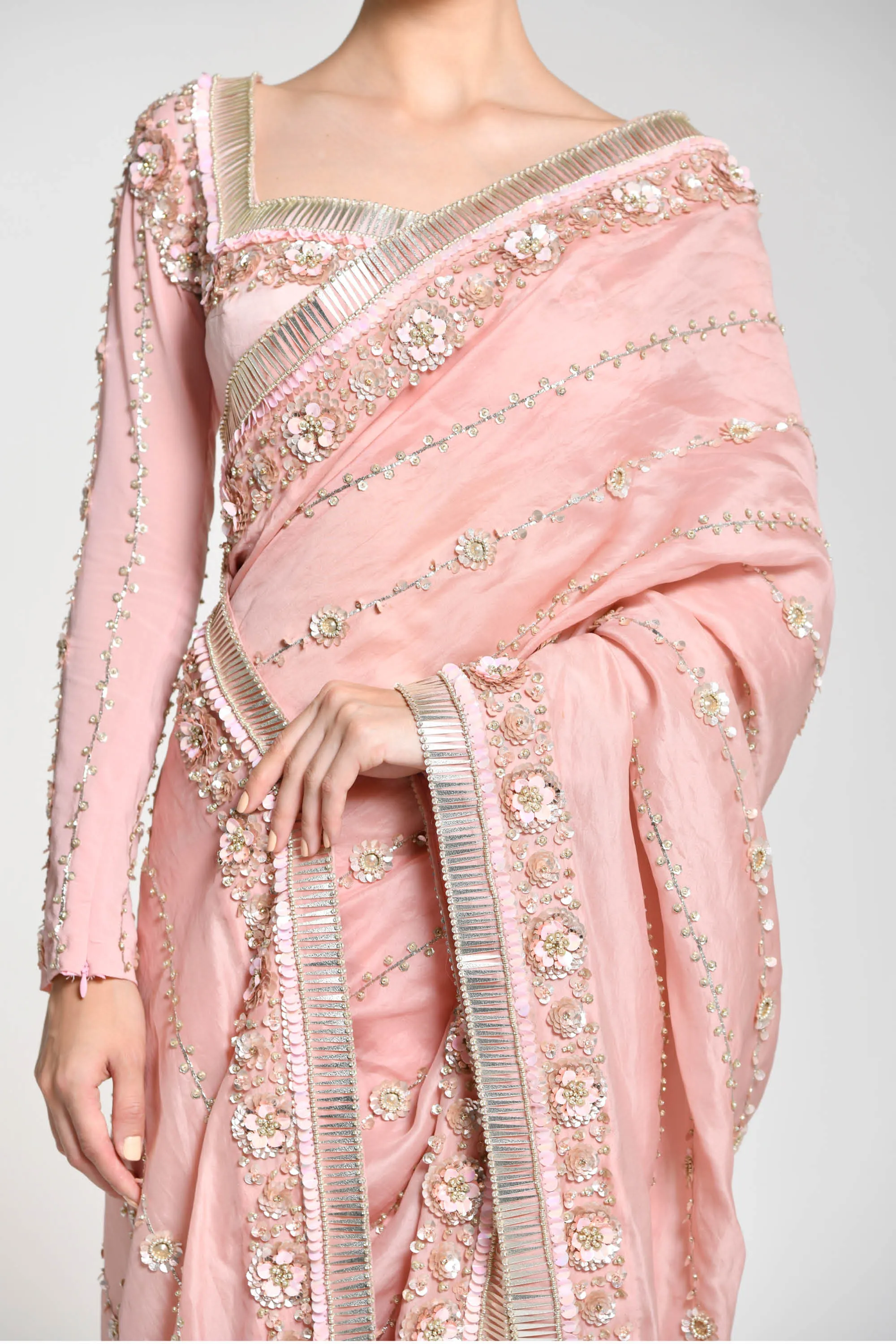 Vintage Rose Daisy Vine Sari with Blouse