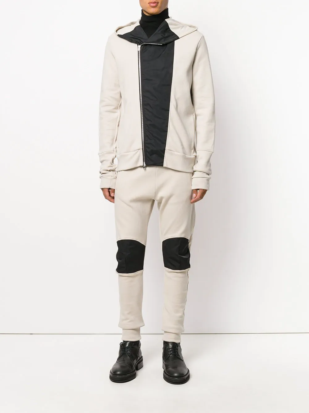 Zipped Sweatshirt Beige